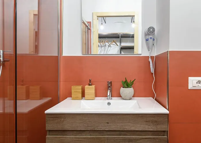 Apartment Industrial-style Next To Vatican Metro *